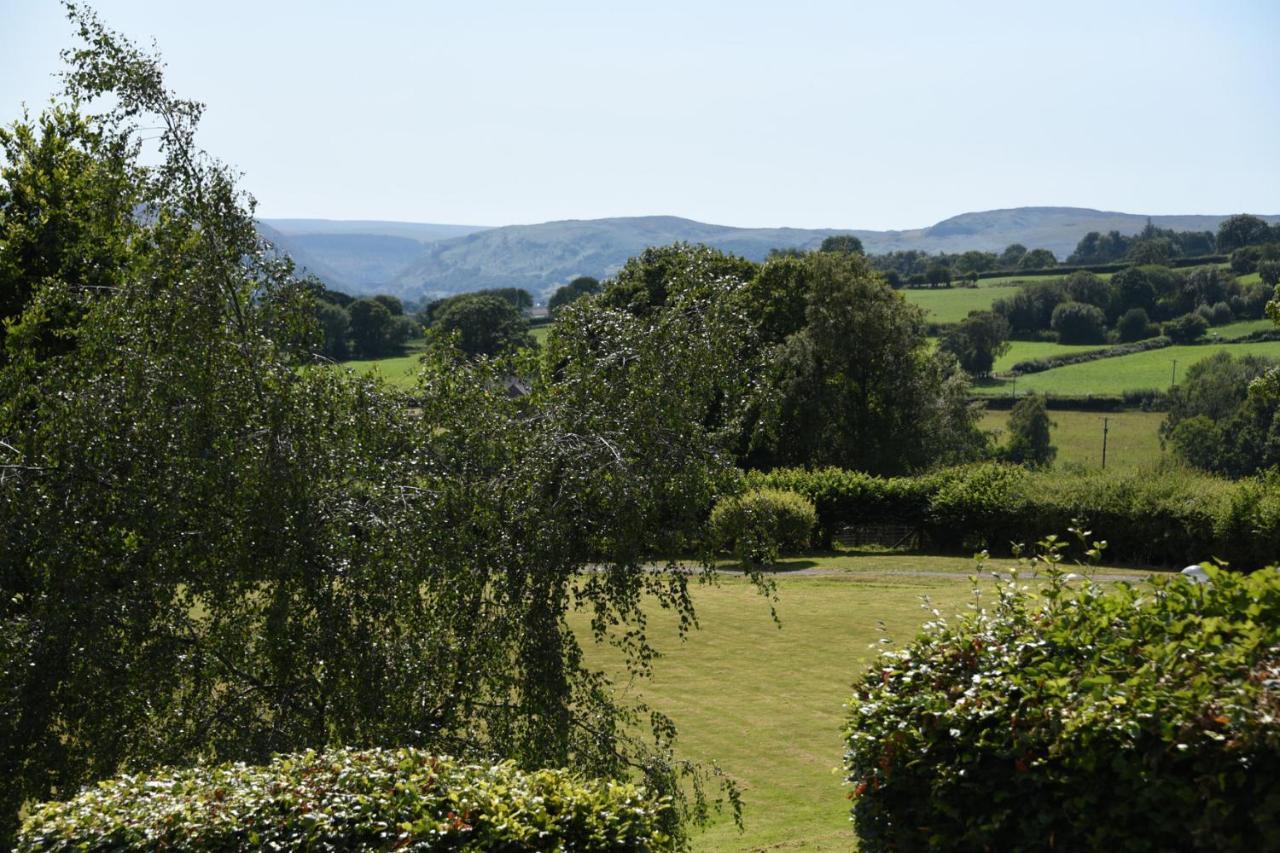 Tawny Owl Lodge Rhayader Buitenkant foto